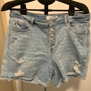 Light Denim, distressed size 1 x